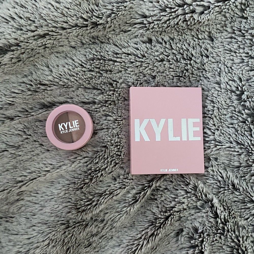 Kylie blush and eyeshadow
